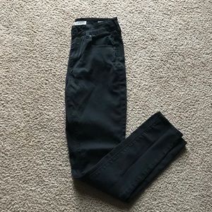 ⚡️CLOSET CLEAN OUT SALE⚡️ Bullhead skinny jeans